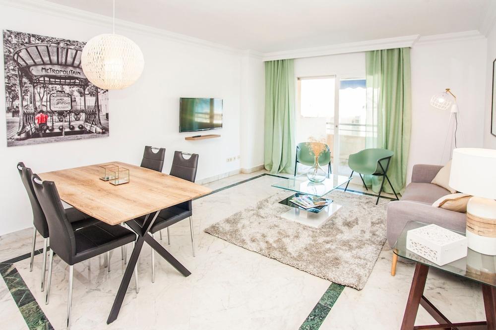 Marina De Banus Sea Views Apartment Marbella